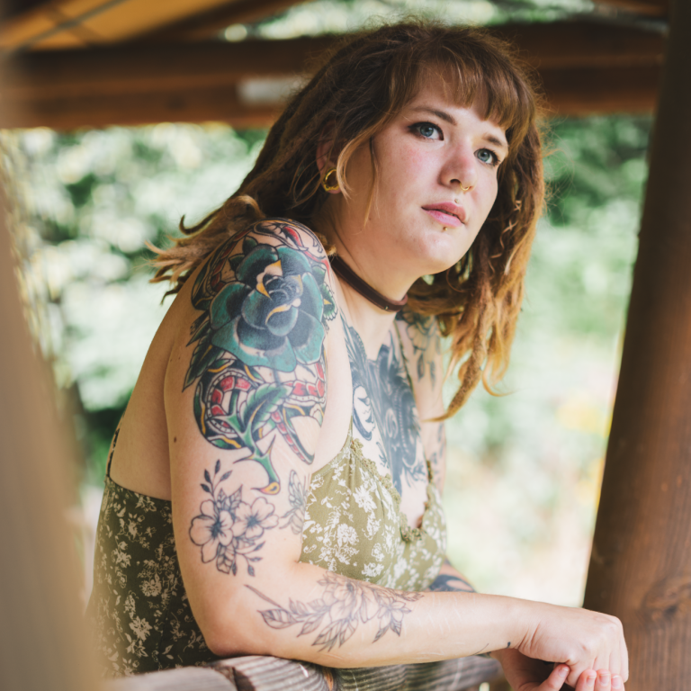 Nadine Einzelportrait Nadine Einzelportrait